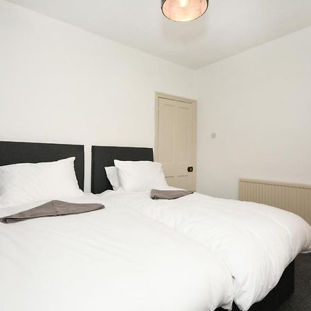 Cottage Style 3 Bedroom House - Close To City Centre & The Peaks Chesterfield Extérieur photo