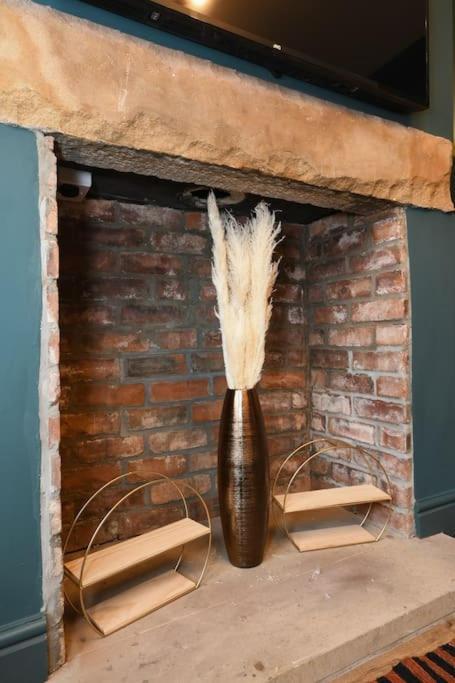Cottage Style 3 Bedroom House - Close To City Centre & The Peaks Chesterfield Extérieur photo