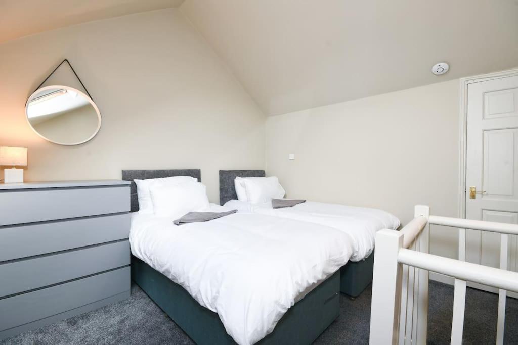 Cottage Style 3 Bedroom House - Close To City Centre & The Peaks Chesterfield Extérieur photo