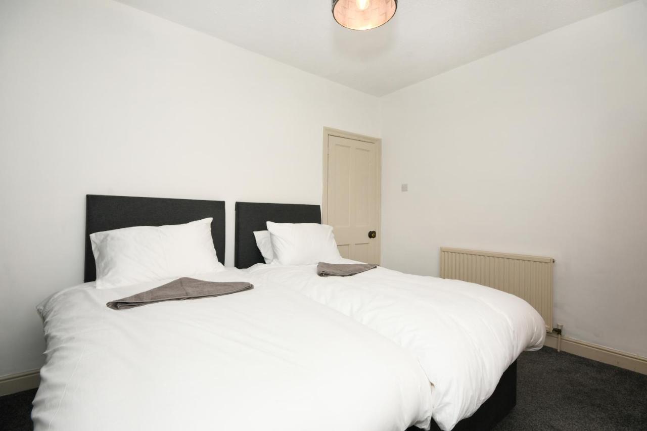 Cottage Style 3 Bedroom House - Close To City Centre & The Peaks Chesterfield Extérieur photo