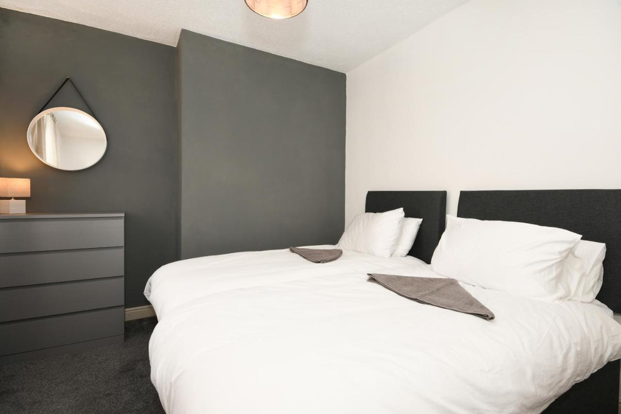 Cottage Style 3 Bedroom House - Close To City Centre & The Peaks Chesterfield Extérieur photo